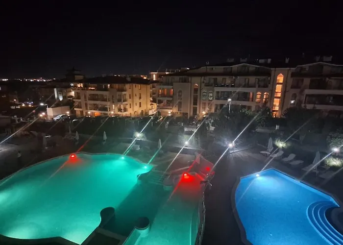 роял палм студио 99 Apartment *