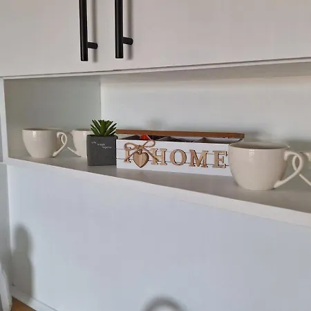 роял палм студио 99 Apartment *