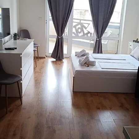 Sea View At Royal Palm Apartment Sveti Vlas